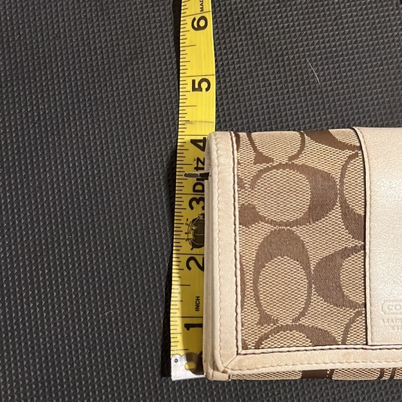 Coach Wallet - Picture 8 of 10